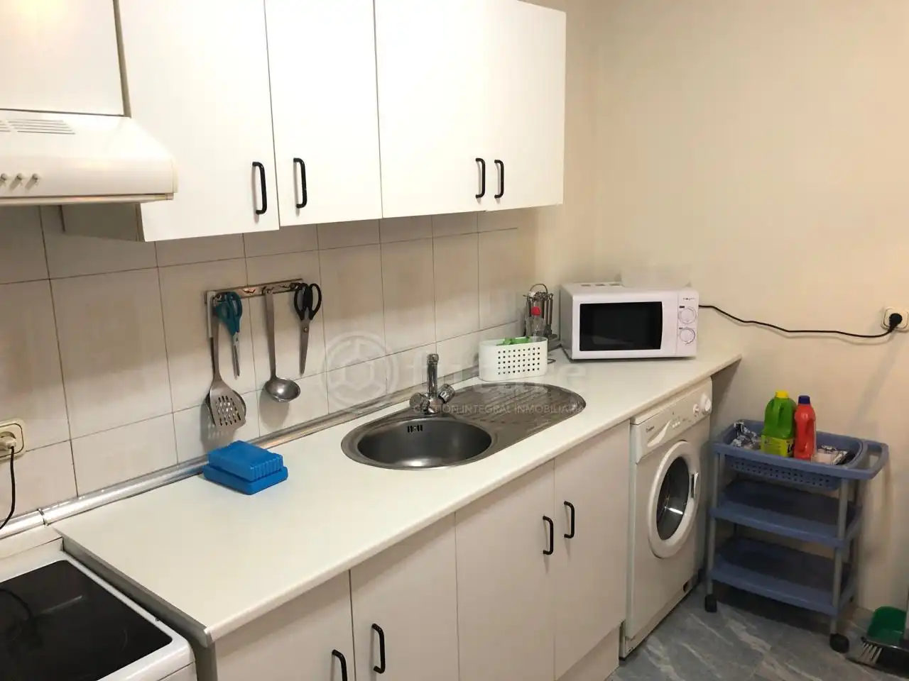 Kitchen of Duplexes for rent in Salamanca  with Heating, Parquet flooring and Storage room