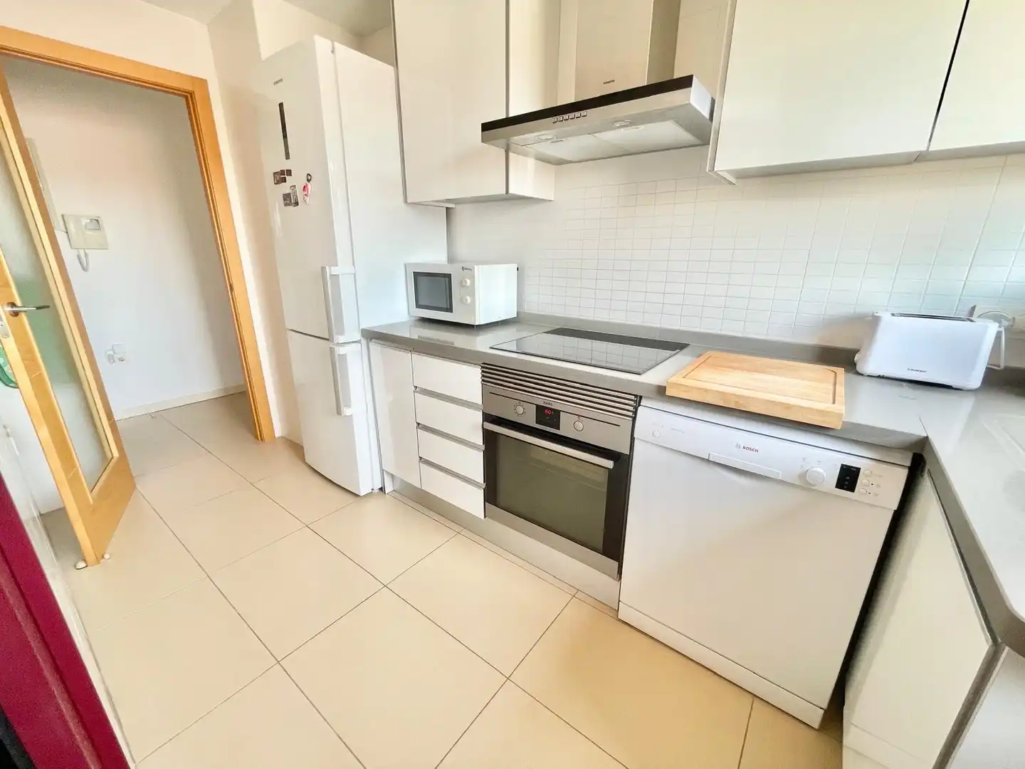 Cocina de Apartamento de alquiler en Pilar de la Horadada con Piscina, Amueblado y Lavadora