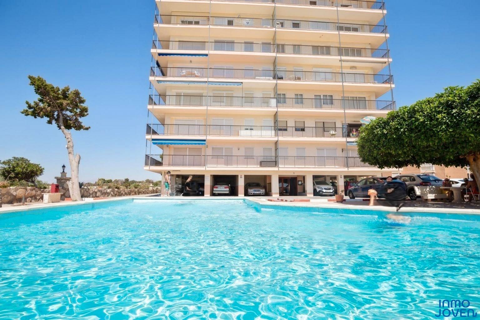 Piscina de Apartamento en venta en El Campello con Piscina comunitaria