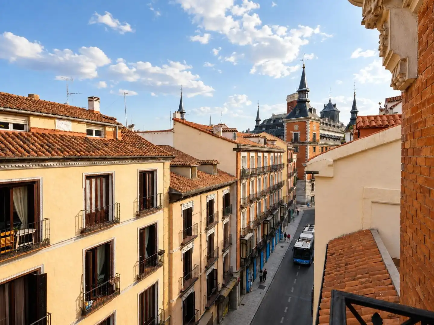 Exterior view of Flat for rent in Madrid  with Air Conditioner, Heating and Parquet flooring