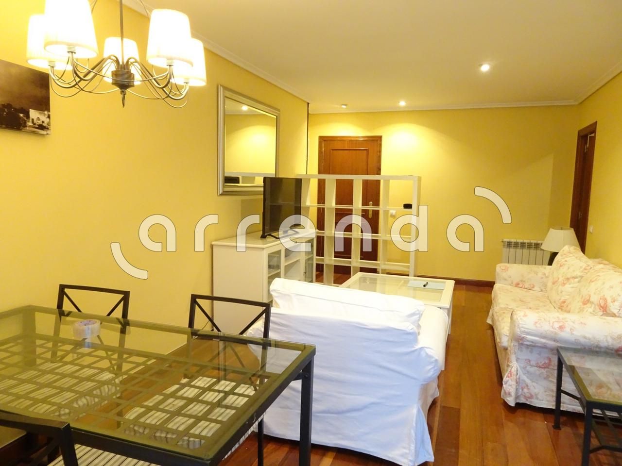 Habitación de Piso de alquiler en Santander con Calefacción, Terraza y Amueblado