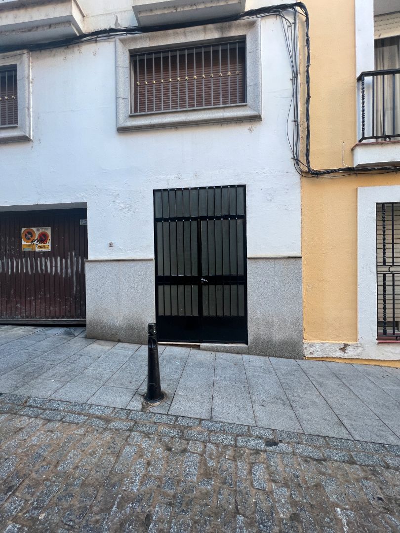 Vista exterior de Traster de lloguer en Mérida