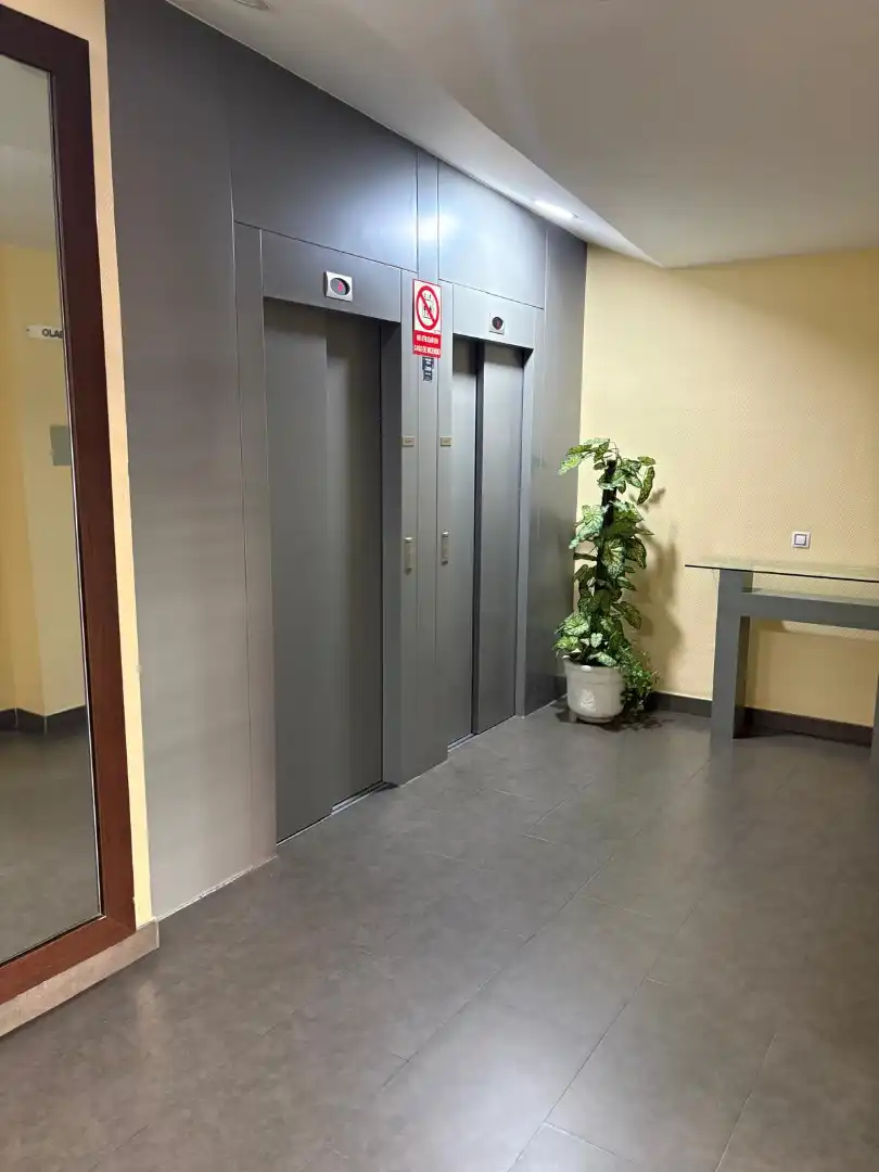 Flat for rent in Madrid  with Air Conditioner, Heating and Storage room
