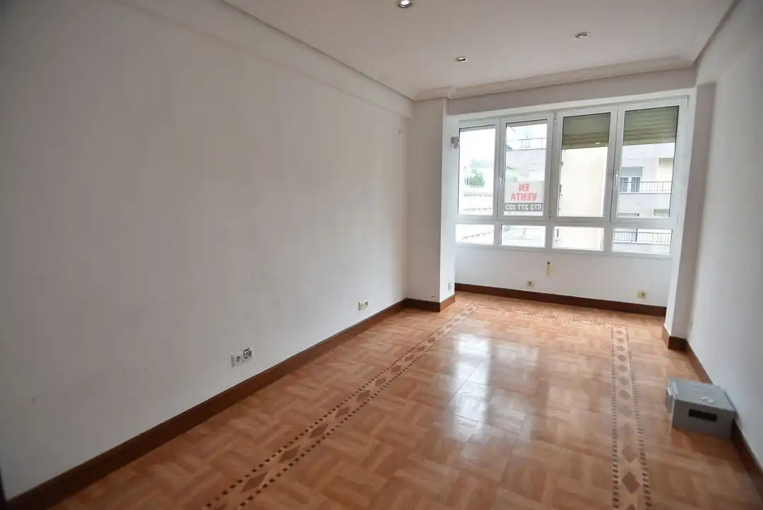 Living room of Flat for sale in Eibar, Gipuzkoa