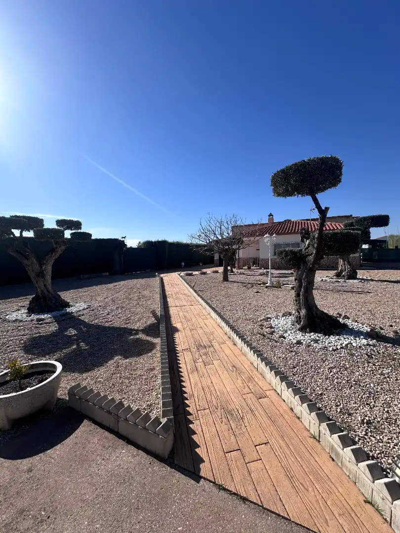 Jardín de Casa o chalet en venta en Illana con Aire acondicionado, Calefacción y Jardín privado