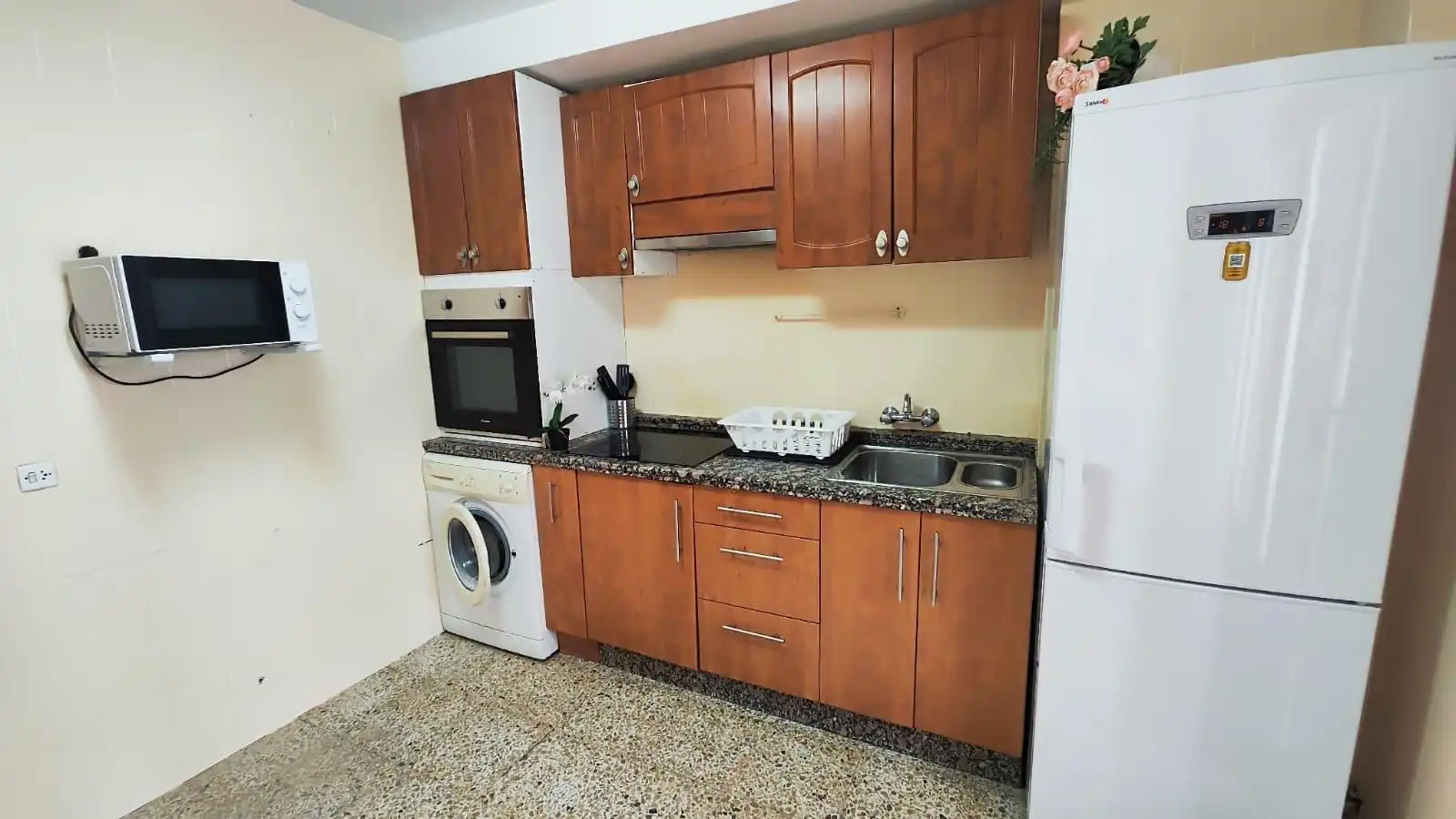Küche von Wohnung zur untervermieten in León Capital  mit Heizung und Terrasse