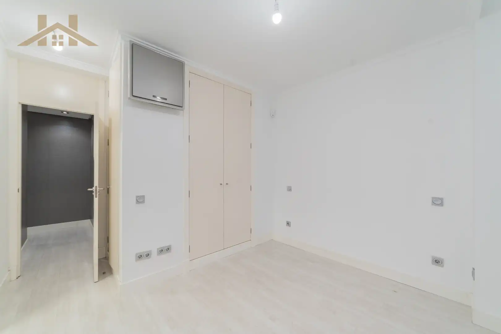 Flat with pool for sale in Calle de Hospital de Órbigo 6, imagen 23