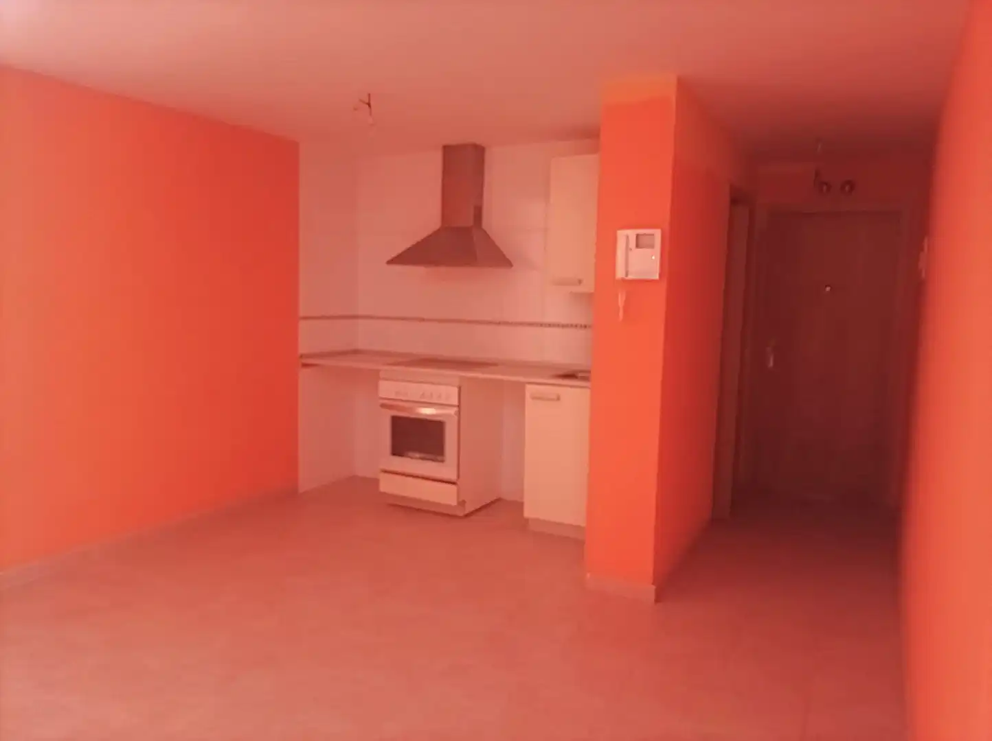Cuina de Loft en venda en Villamediana de Iregua amb Calefacció, Terrassa i Piscina comunitària