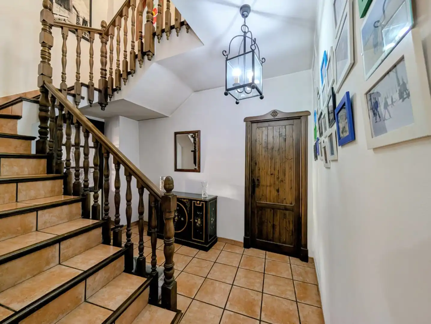 Casa o xalet en venda en Loja amb Terrassa, Traster i Balcó