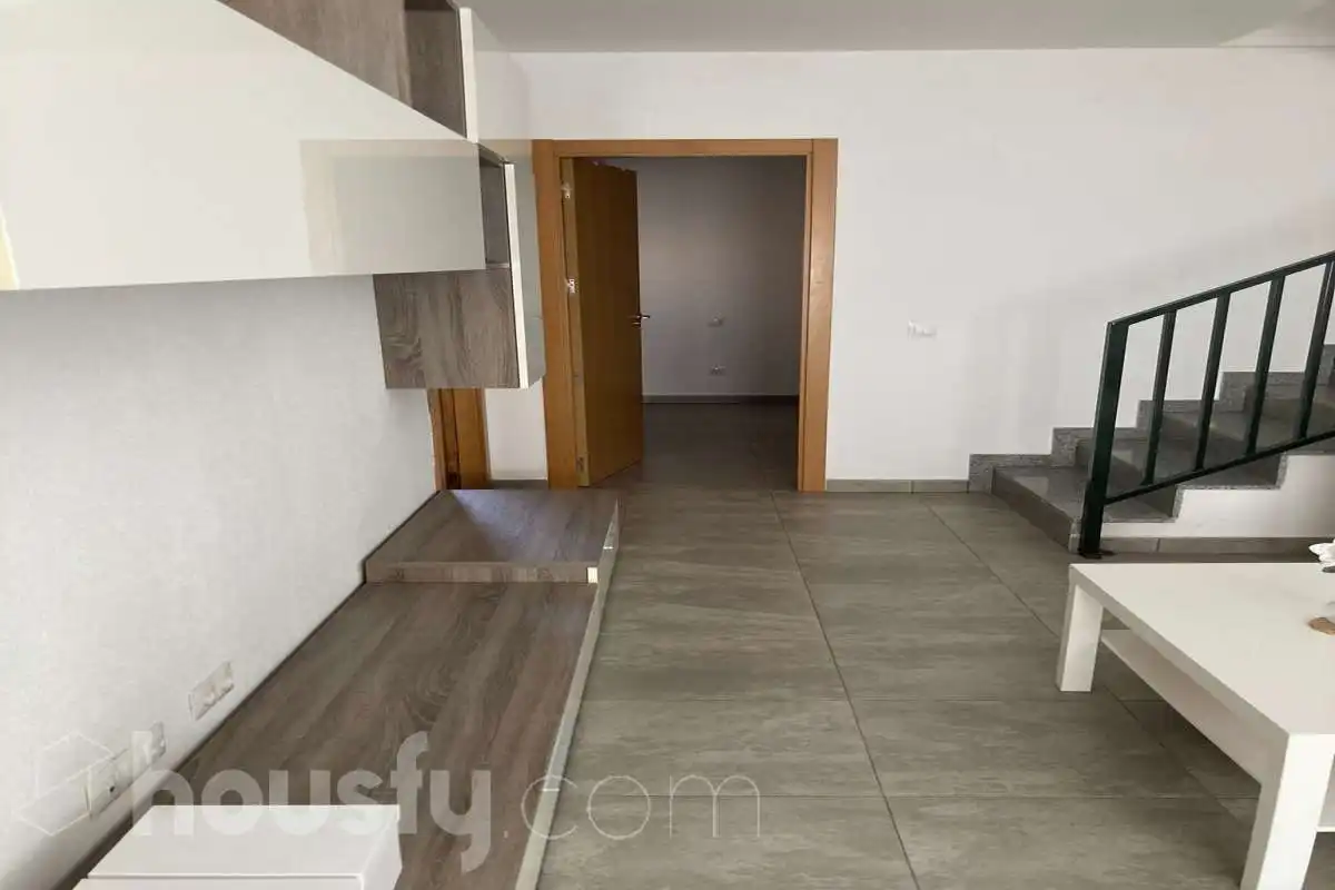 Maisonette zur Miete in Toledo mit Klimaanlage, Heizung und Terrasse