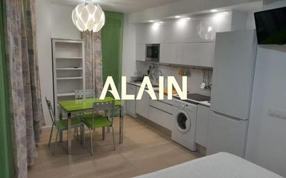 Kitchen of Flat for sale in  Valencia Capital  with Air Conditioner and Heating