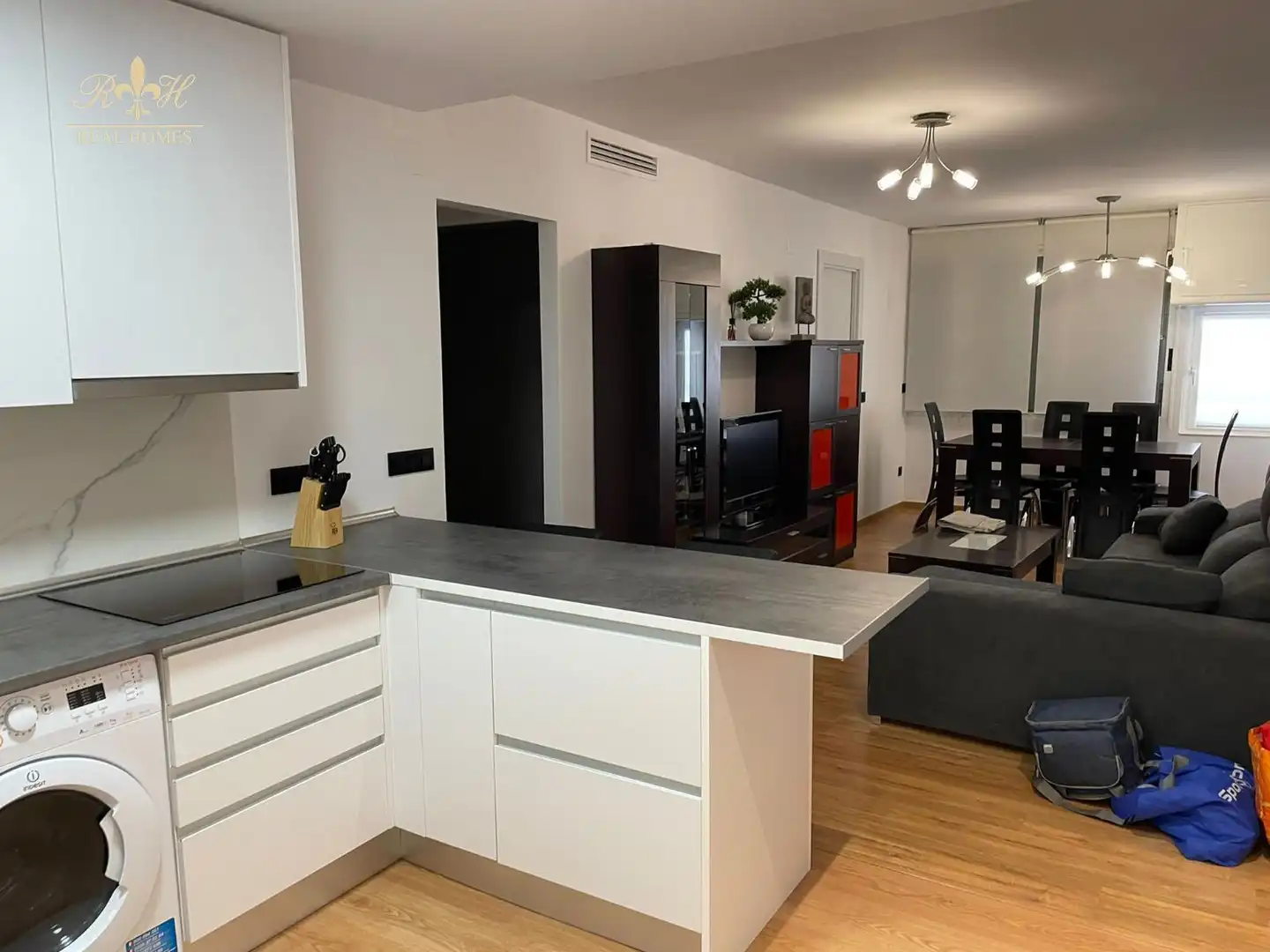 Kitchen of Flat for sale in Villajoyosa / La Vila Joiosa  with Air Conditioner, Swimming Pool and Furnished