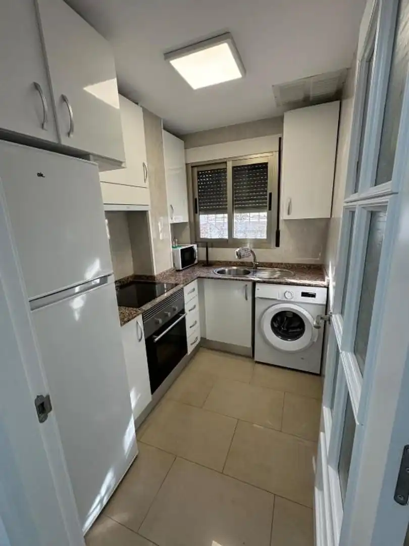 Küche von Wohnung zum Verkauf in Garrucha mit Klimaanlage, Heizung und Terrasse