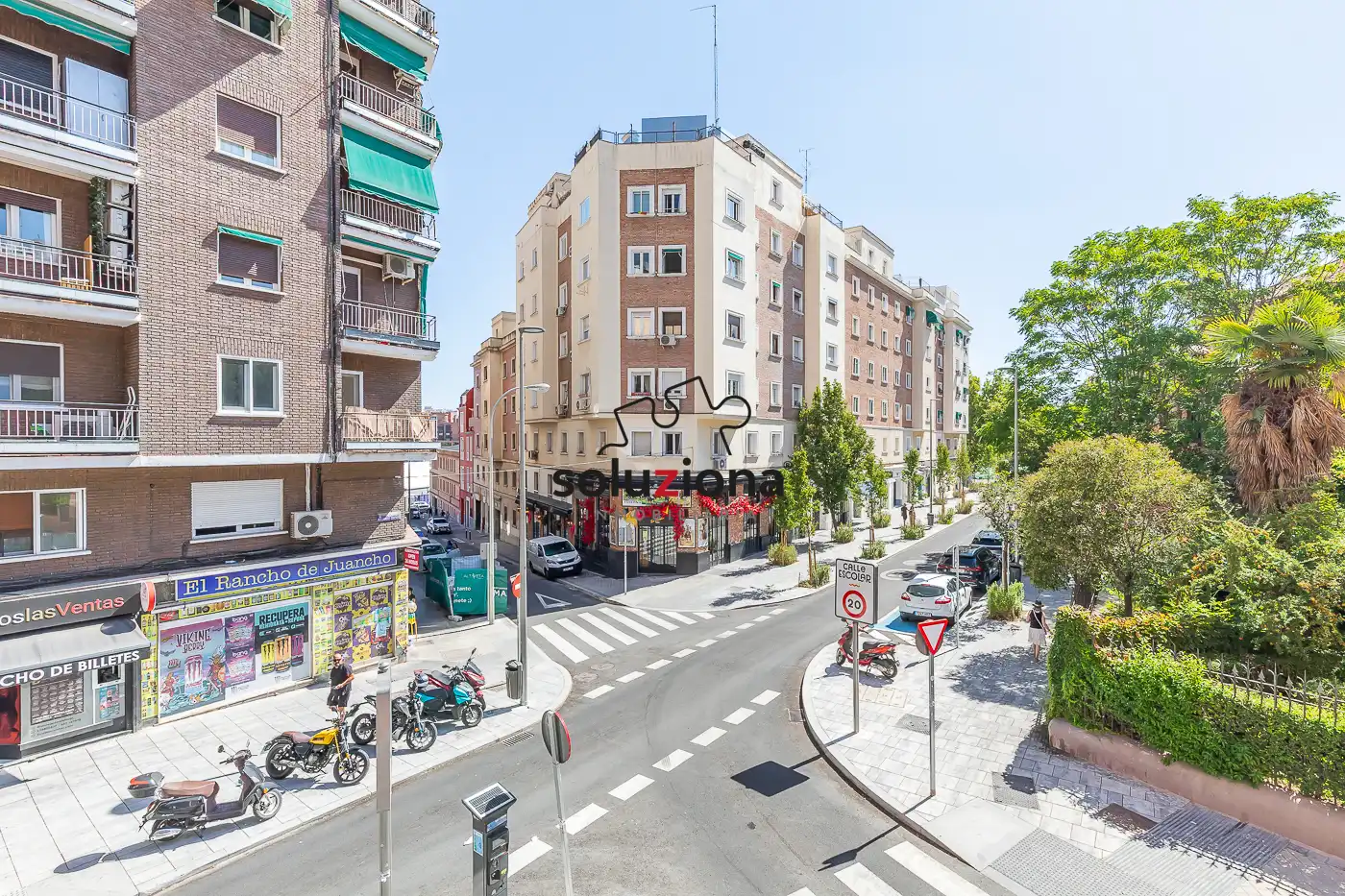 Vista exterior de Piso en venta en Barrio de Salamanca