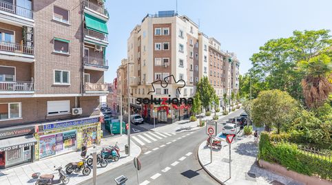 Foto 3 de Piso en venta en Calle de Alejandro González, 10, Fuente del Berro, Madrid Capital