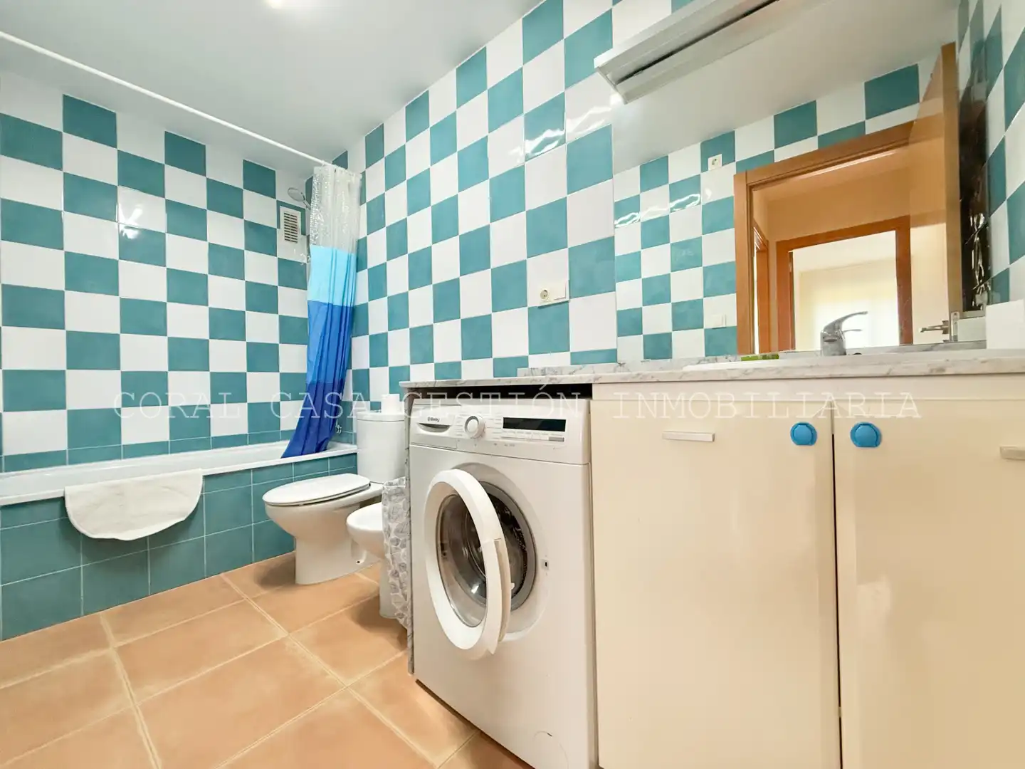 Bathroom of Apartments for sale in Almenara  with Air Conditioner, Heating and Terrace