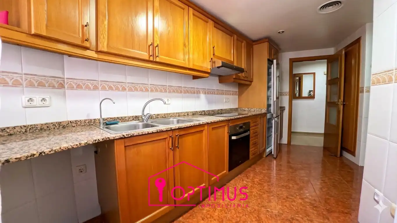 Cocina de Piso en venta en Turís con Aire acondicionado, Terraza y Balcón