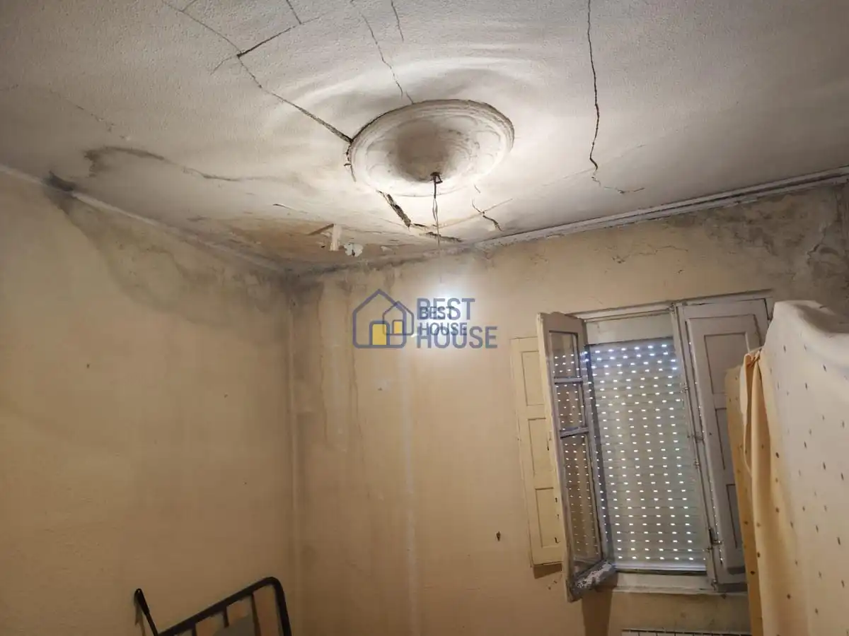 Casa o xalet en venda en León Capital  amb Calefacció, Jardí privat i Parquet