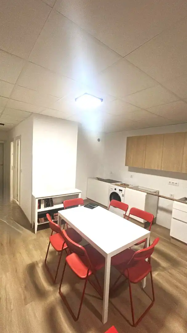 Cuina de Pis de lloguer en Murcia amb Moblat, Forn i Rentadora
