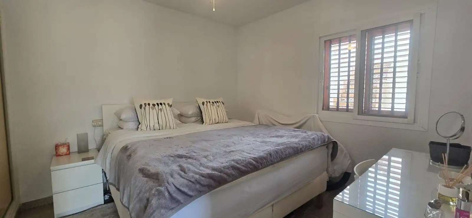 Dormitori de Apartament en venda en Mazarrón amb Aire condicionat, Terrassa i Moblat