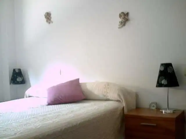 Habitación de Dúplex en venta en Cuzcurrita de Río Tirón con Calefacción, Trastero y Amueblado