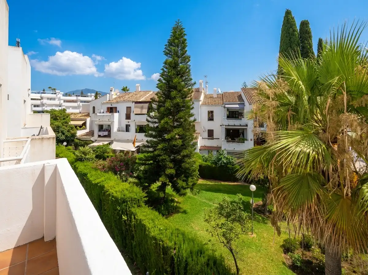 Garten von Dachboden zum Verkauf in Estepona mit Klimaanlage, Heizung und Terrasse