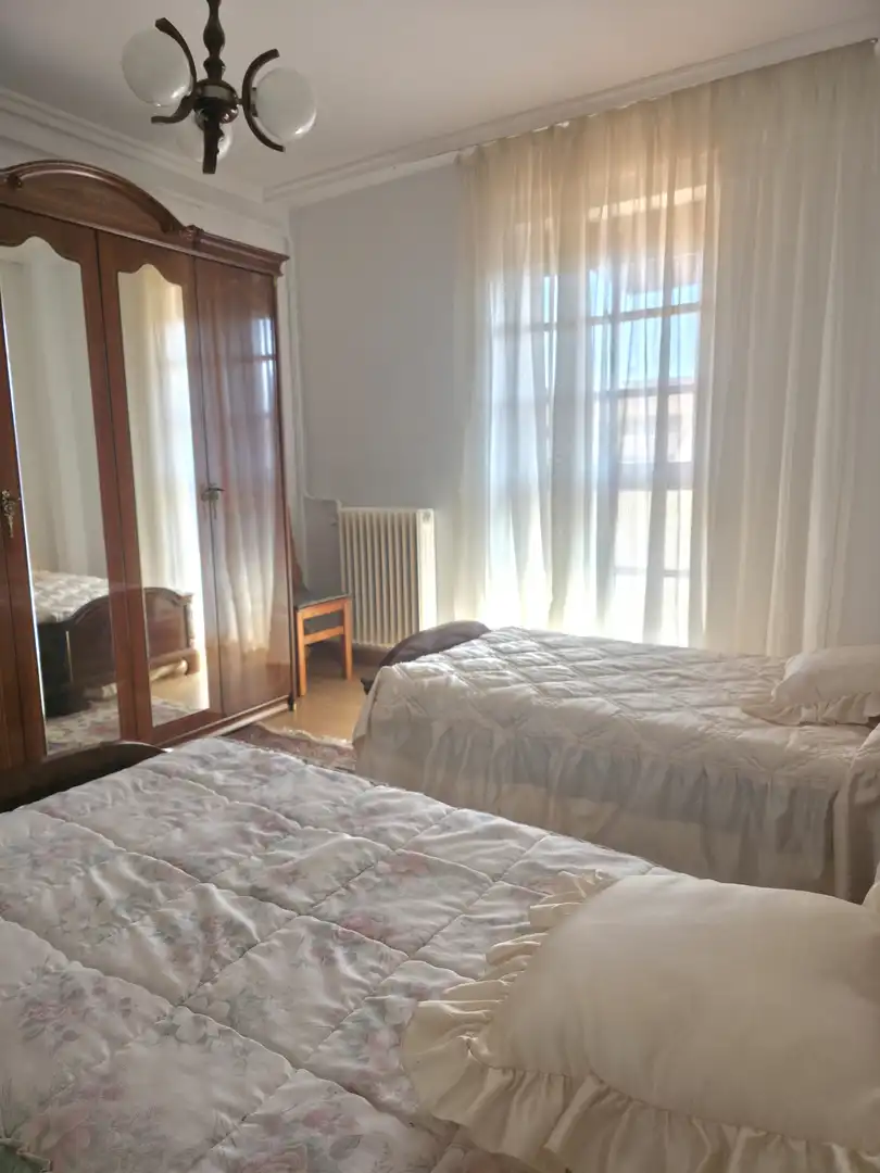 Dormitori de Pis en venda en Aguilar de Campoo amb Calefacció, Parquet i Traster