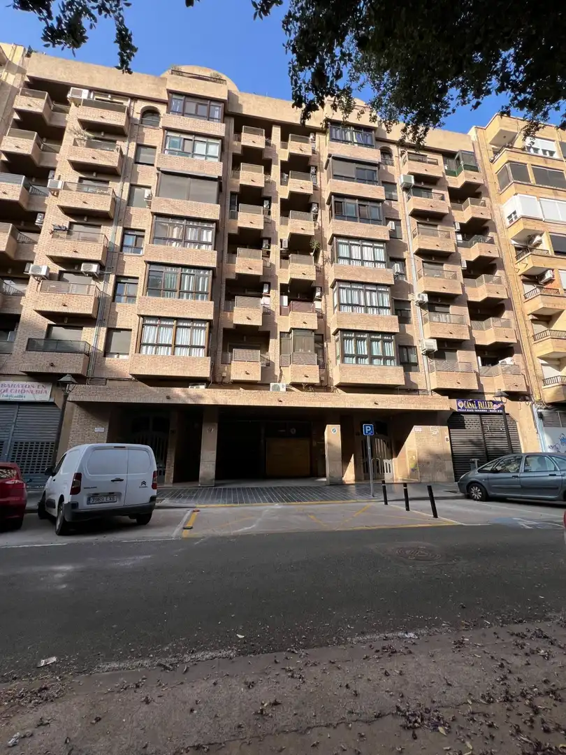 Vista exterior de Garaje en venta en Valencia