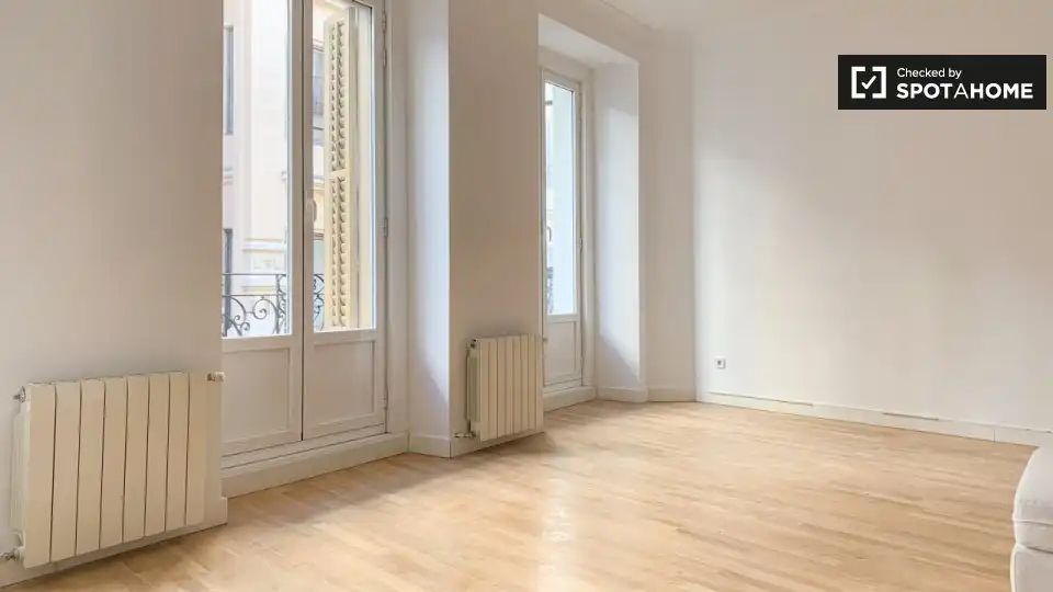 Wohnung mit Terrasse zur Miete in Centro, imagen 4
