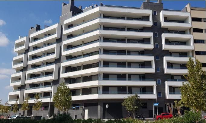 Exterior view of Flat for sale in  Zaragoza Capital  with Air Conditioner, Heating and Terrace