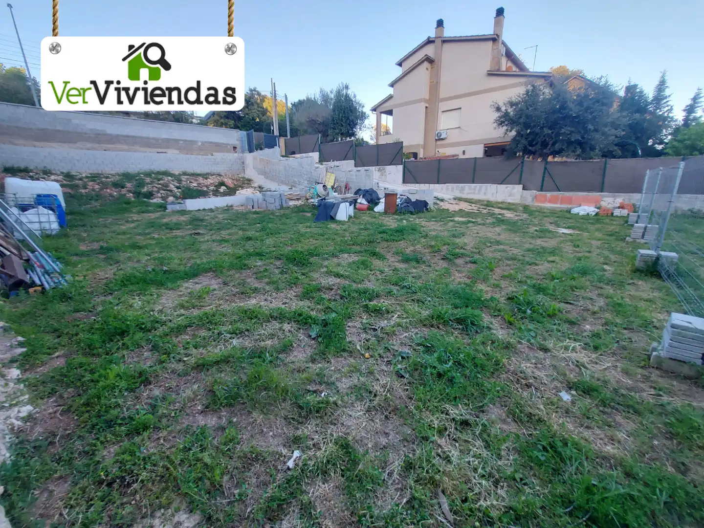 Wohnbaugrundstück zum Verkauf in Carrer del Garraf 14