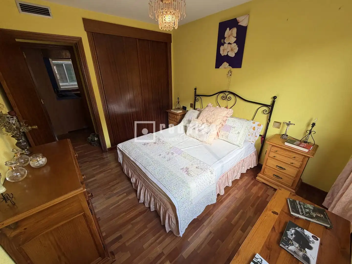 Habitación de Piso en venta en Madrid con Calefacción, Parquet y Terraza