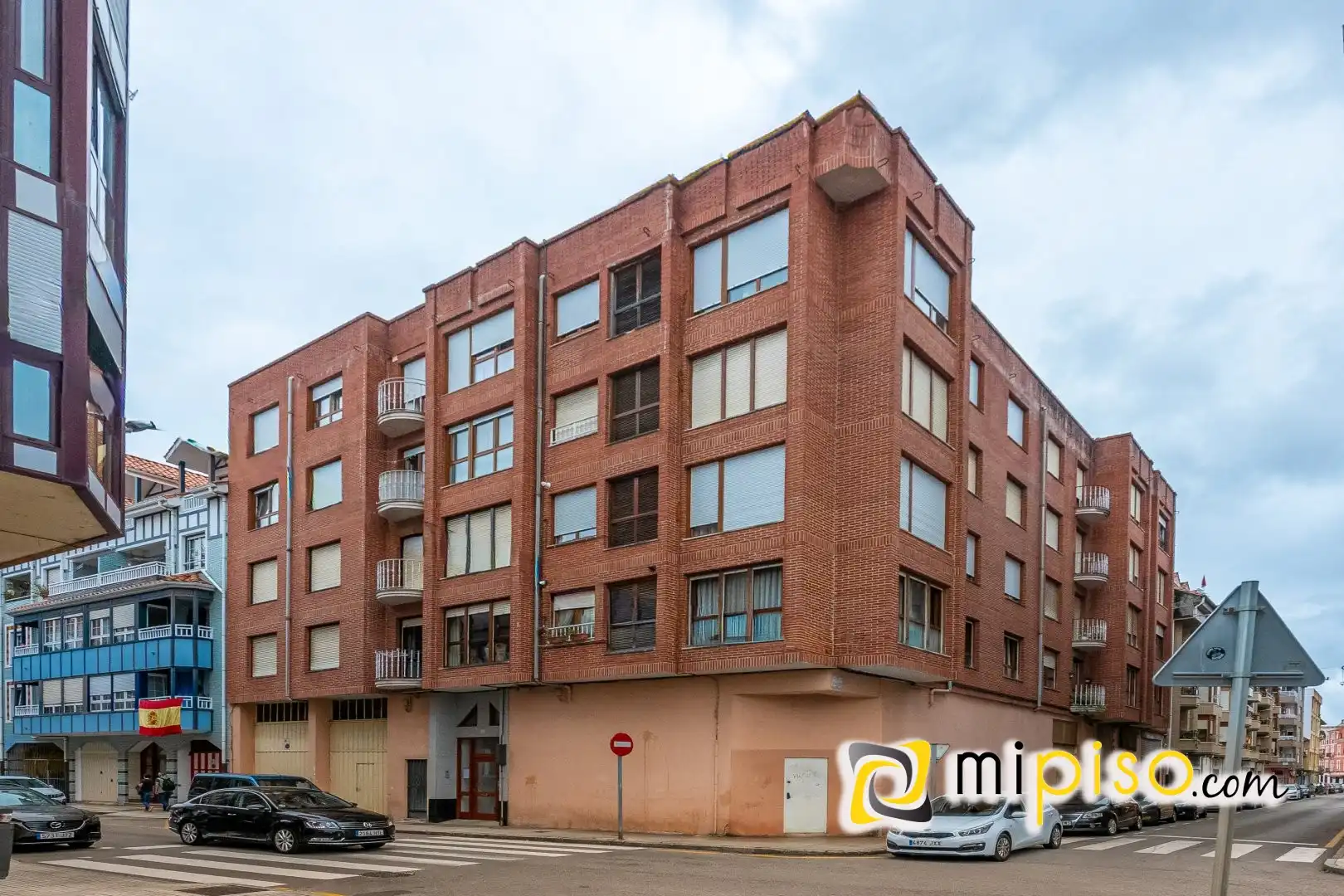 Vista exterior de Piso en venta en Santoña con Calefacción, Trastero y Amueblado