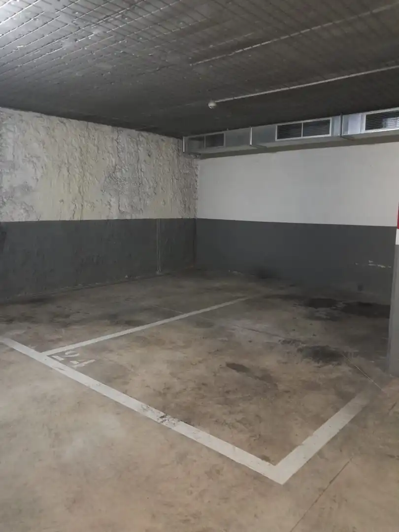 Einzelparkplatz zum Verkauf in Carrer de Felip II, imagen 7