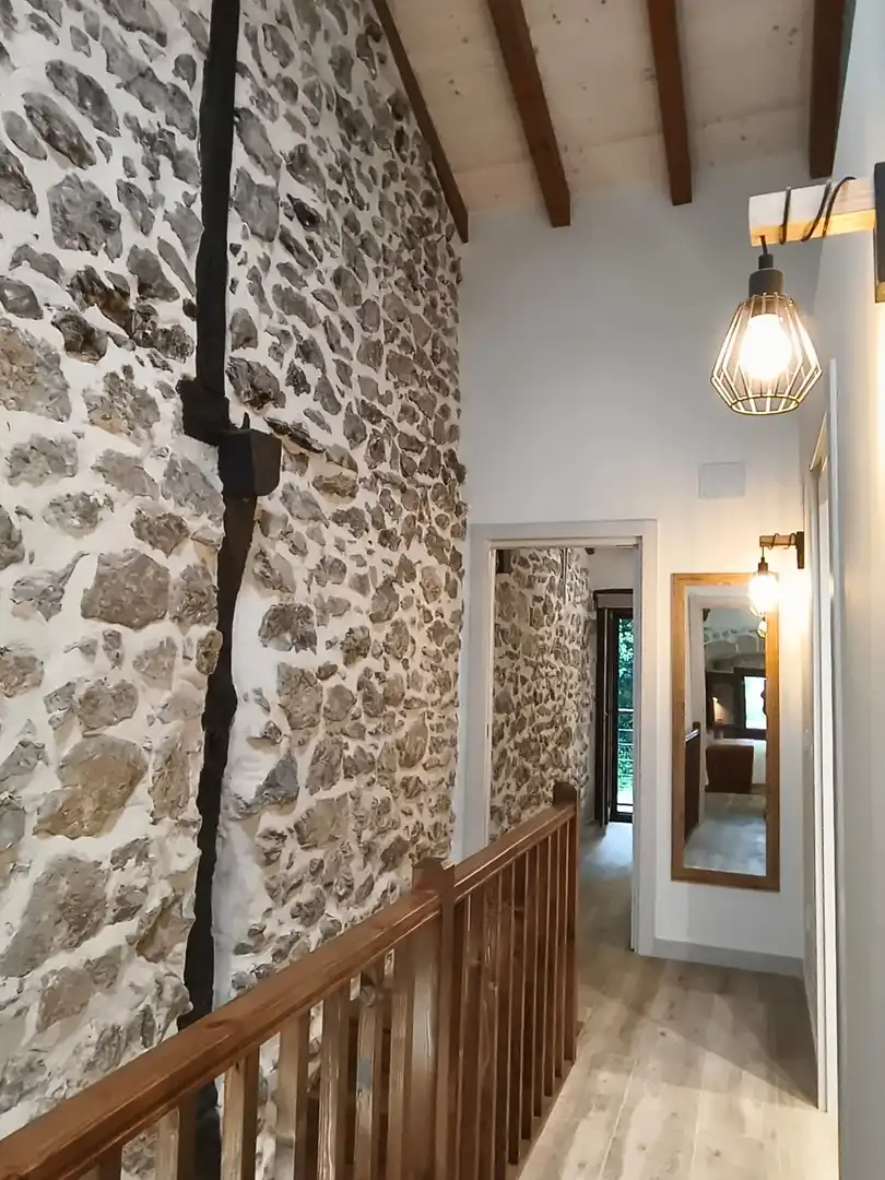 Casa adosada de lloguer en Riotuerto amb Calefacció, Jardí privat i Terrassa