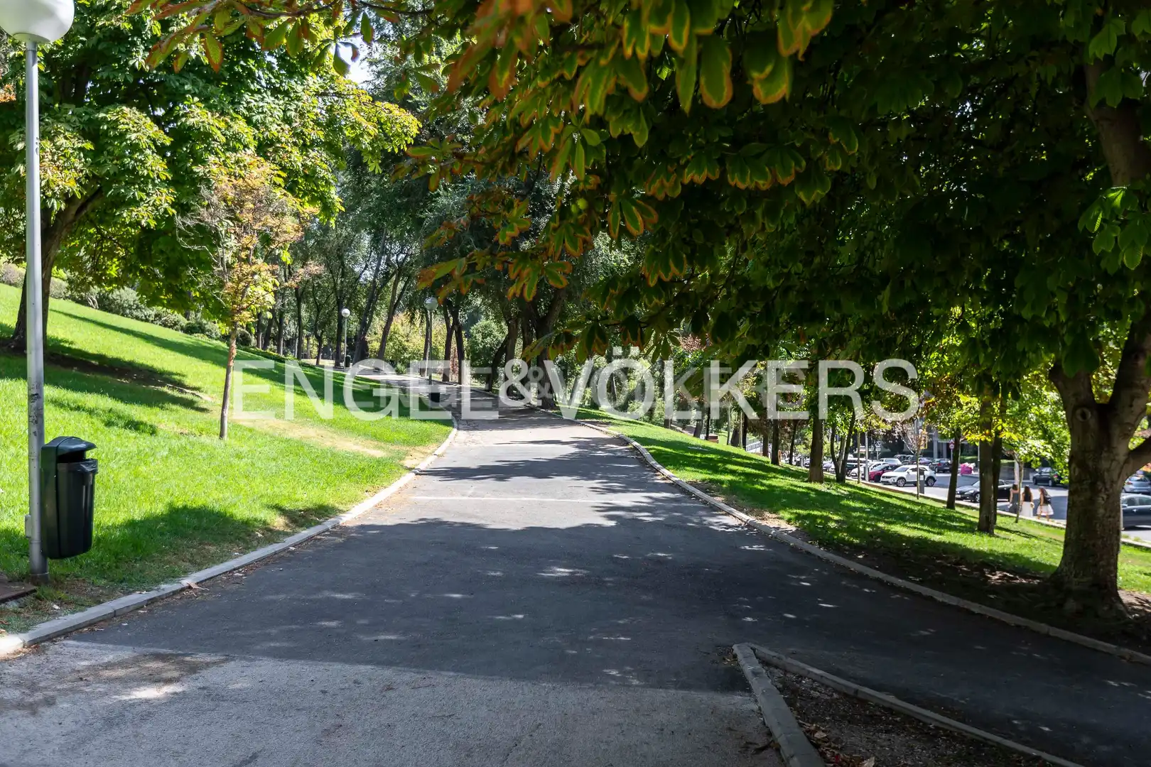 Vista exterior de Piso en venta en Madrid con Aire acondicionado y Calefacción