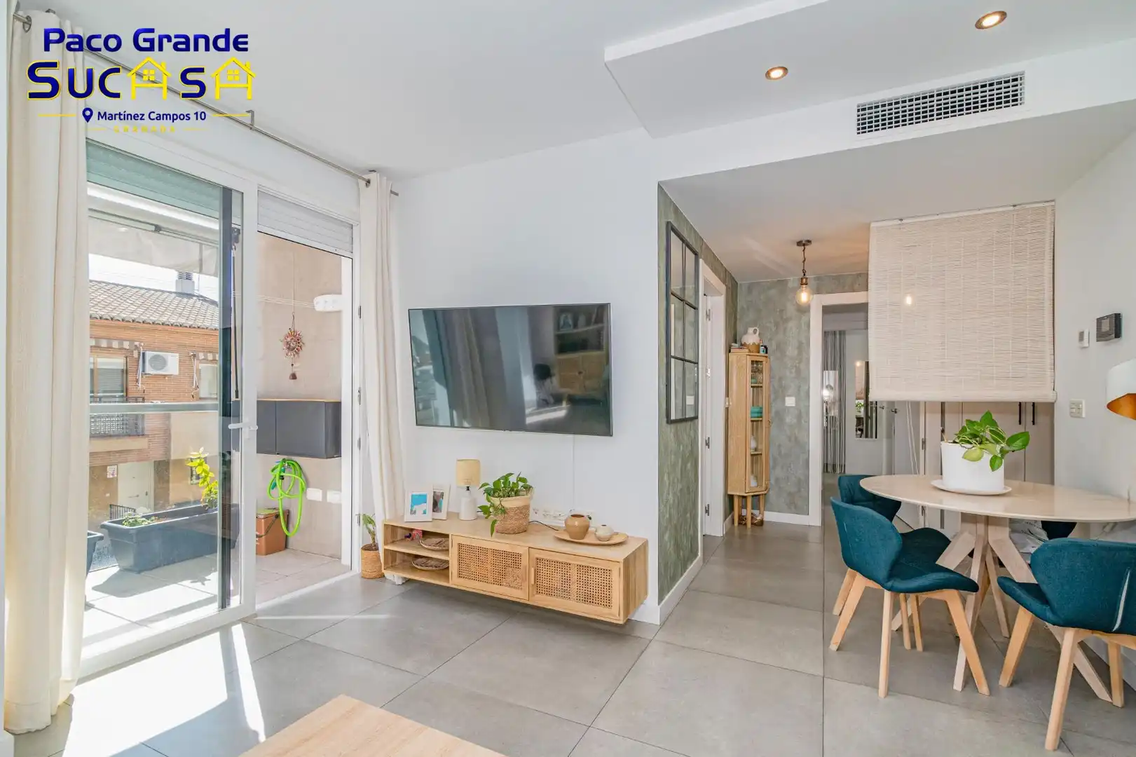 Living room of Flat for sale in Poniente