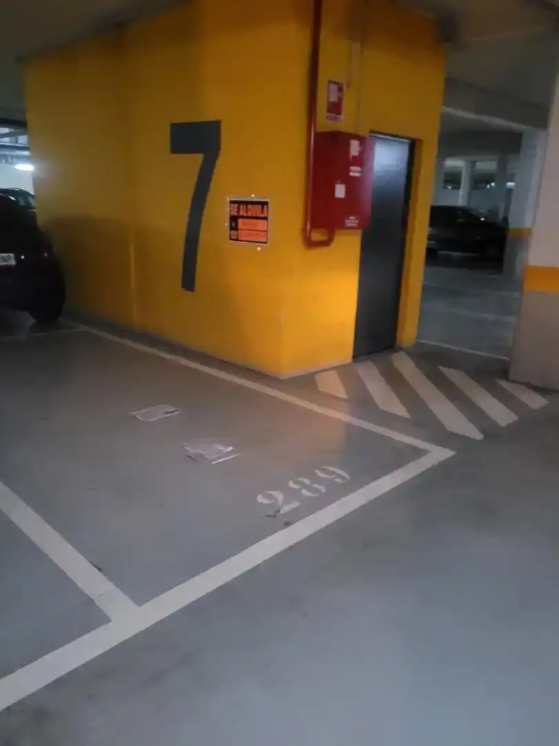 Parking of Garage for rent in Buenavista
