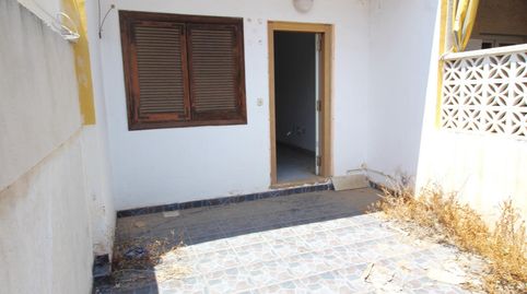 Foto 2 de Casa adosada en venda a Nueva Torrevieja, Torrevieja