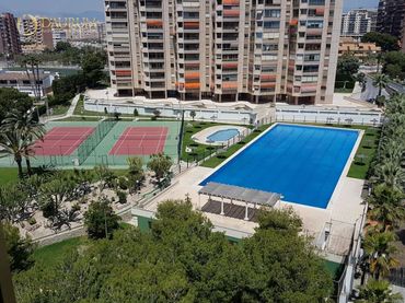 Pis amb piscina en venda a CALLE DEL CURRICÁN