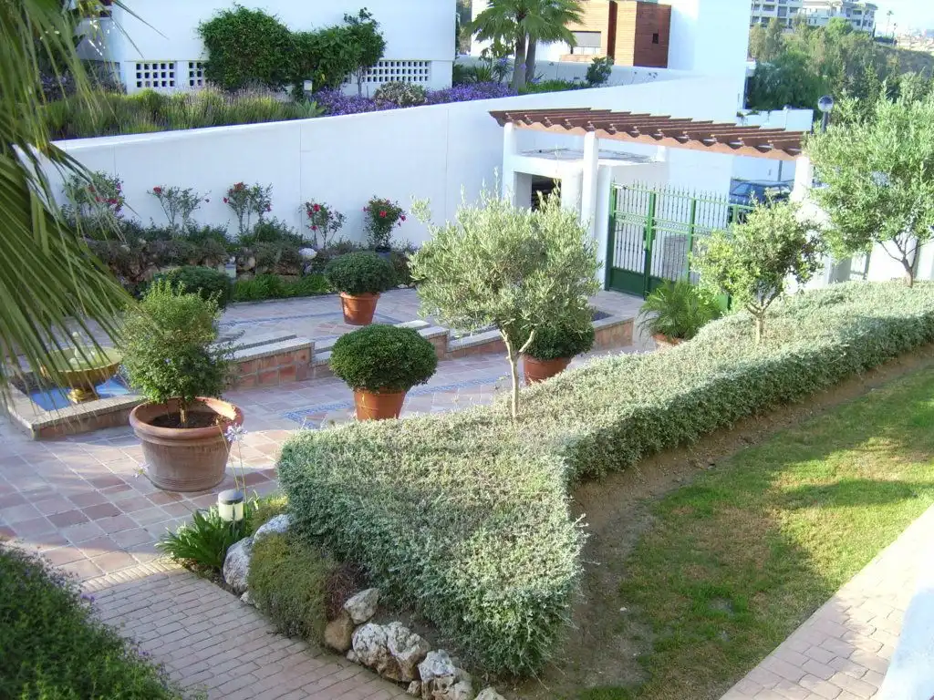 Apartament en venda a Calle los Almendros, La Concha - Resina Golf