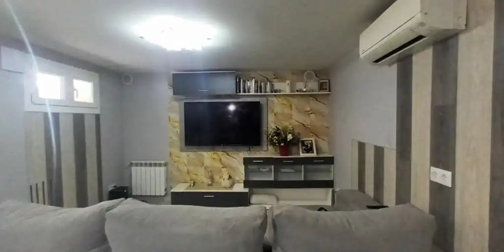 Living room of Duplexes for sale in Madrid  with Air Conditioner, Heating and Storage room