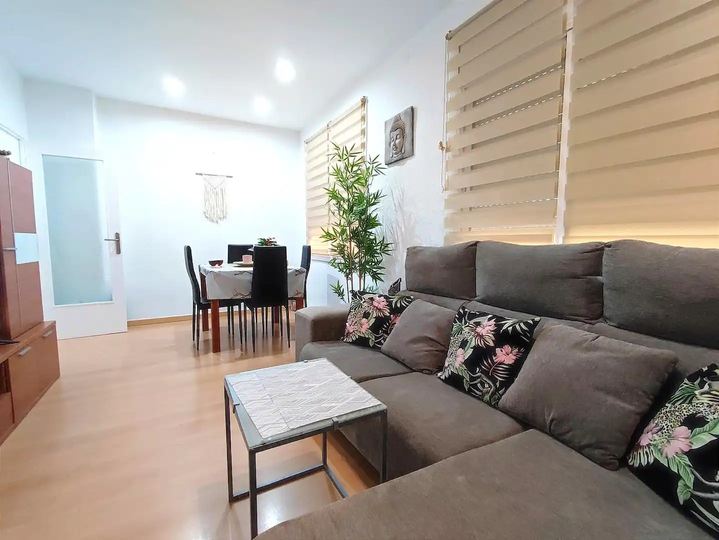 Sala d'estar de Pis en venda en Calella amb Aire condicionat i Parquet