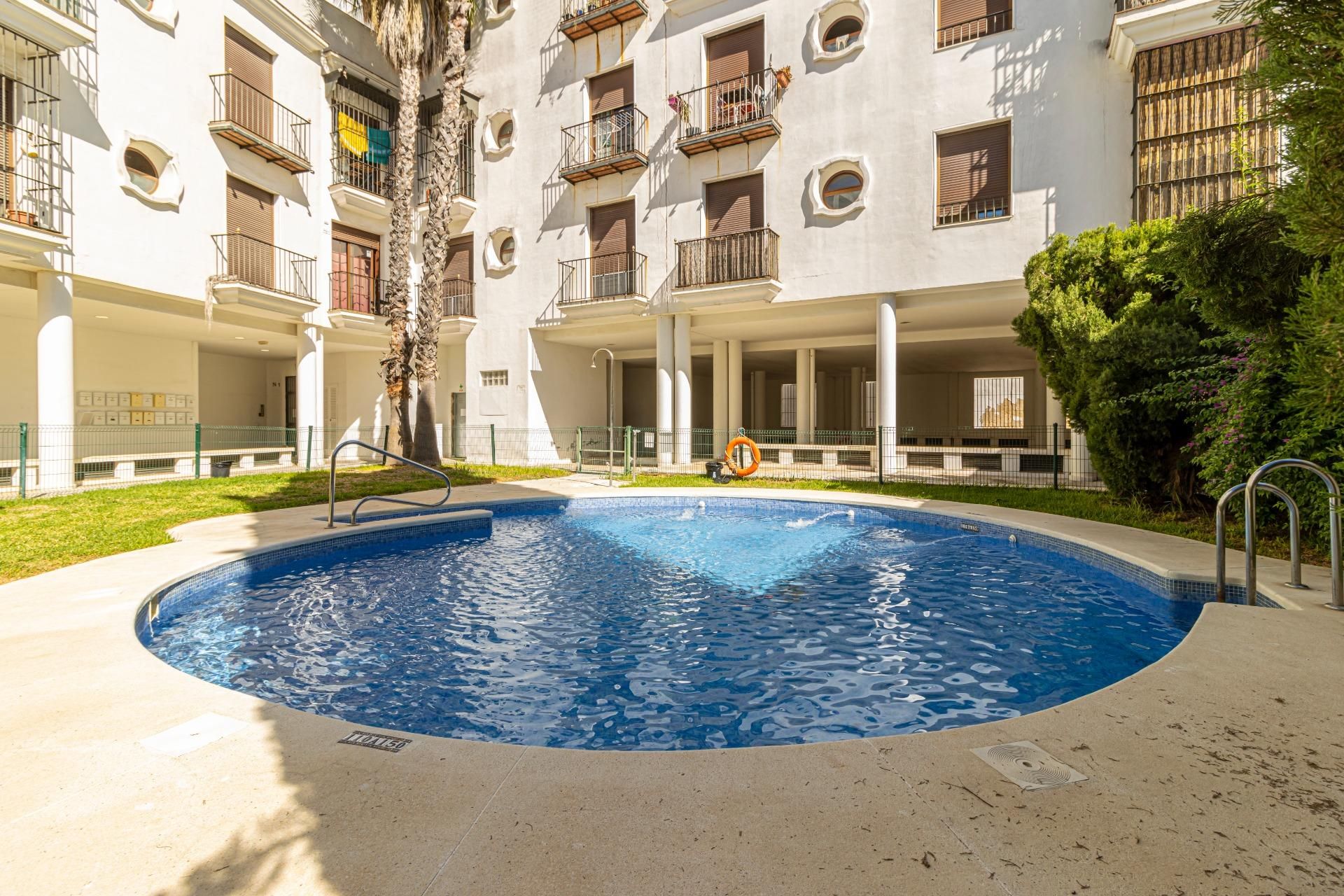 Piscina de Piso en venta en Jerez de la Frontera con Aire acondicionado, Calefacción y Piscina comunitaria