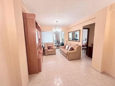 Piso con ascensor en venta en Calle MARTINEZ DE LA ROSA