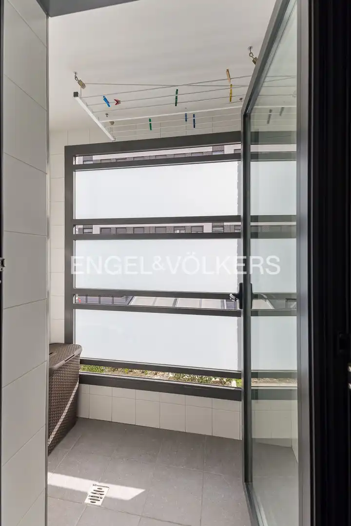 Flat for rent in Adelfas