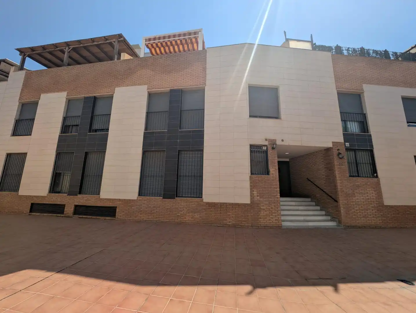 Vista exterior de Piso en venta en Huércal de Almería con Balcón