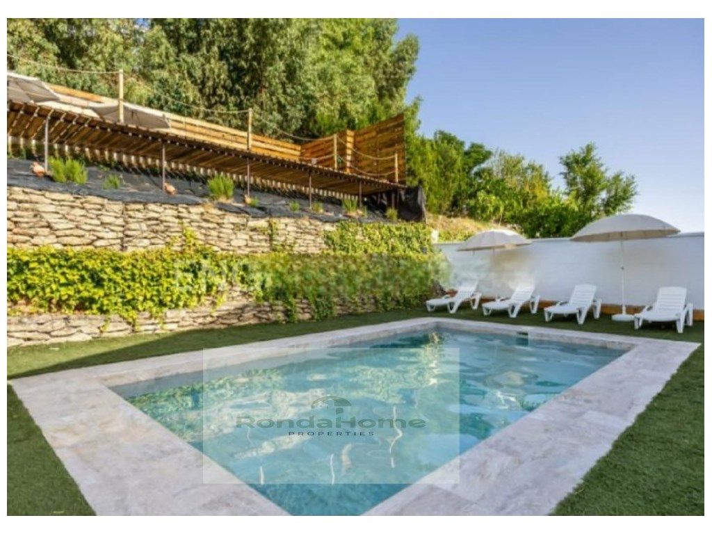 Swimming pool of House or chalet for sale in Villamartín  with Private garden, Swimming Pool and Furnished