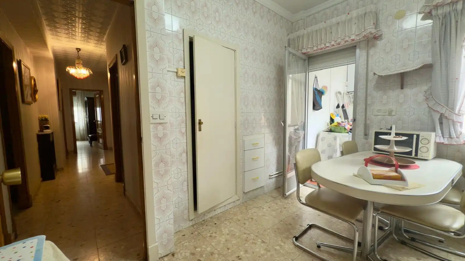 Flat for sale in Ourense Capital   with Heating, Storage room and Furnished