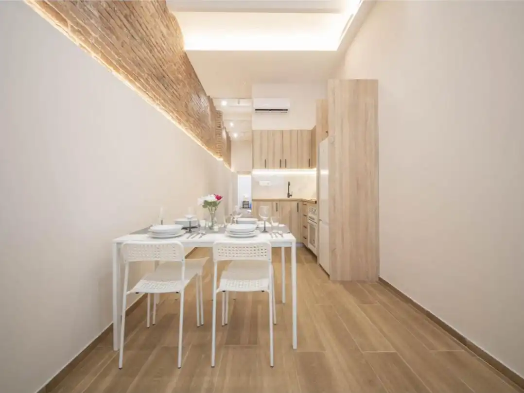 Kitchen of Flat for sale in Barcelona  with Air Conditioner, Private garden and Parquet flooring
